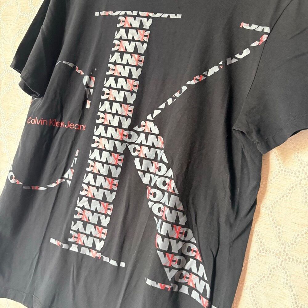 Calvin Klein M Black Tee Shirt Crewneck Top Preppy Sporty Luxury Casual Classic - Picture 4 of 4